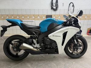 HONDA CBR 1000 RA SC 59 FIREBLADE
