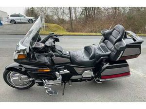 HONDA GOLD WING