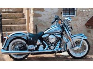 HARLEY DAVIDSON HERITAGE SPRINGER