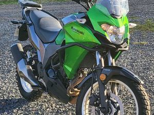 KAWASAKI VERSYS X 300