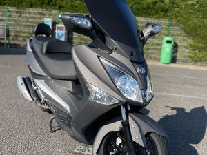 SYM GTS 125