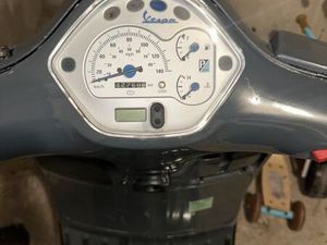 SCOOTER VESPA 125 GTS 2005