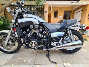 YAMAHA V MAX 1200