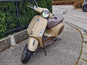 VESPA PRIMAVERA 50 4-TAKT