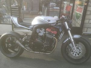 GSXR CAFE RACER
