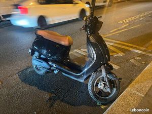 SCOOTER ÉLECTRIQUE 50 CC KSR MOTO VIONIS