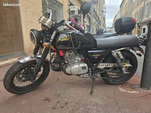 MOTO MASH BLACK SEVEN 125