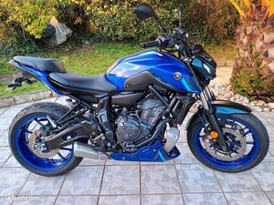 YAMAHA MT 07 A2