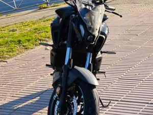 YAMAHA - MT07