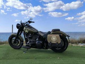 HARLEY-DAVIDSON SOFTAIL SLIM VERDE