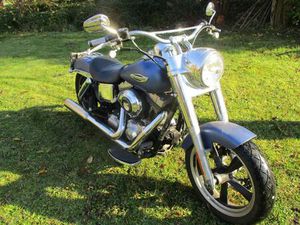 HARLEY DAVIDSON DYNA FLD SWITCHBACK BAUJAHR 2012