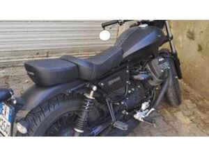 V9 BOBBER (2021 - 25)