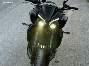 YAMAHA MT10