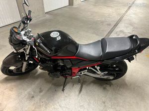 SUZUKI BANDIT 650