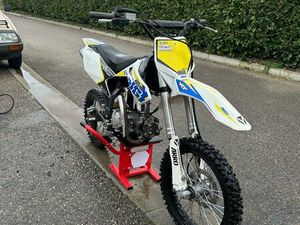 DIRT 125 YCF