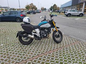 VENDO CFMOTO 700CL-X ADVENTURE (2023 - 25) USATA A MILANO (CODICE 9872708) - MOTO.IT