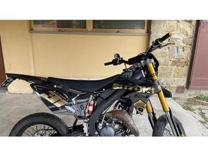 VENDO VALENTI SM 50 (2015 - 18) USATA A FIESOLE (CODICE 9872826) - MOTO.IT