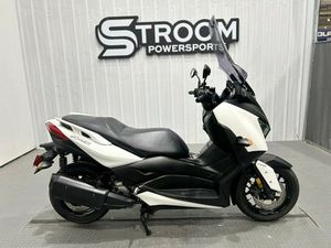 2018 YAMAHA XMAX