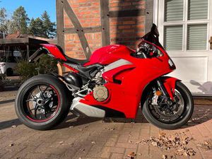 DUCATI PANIGALE V4