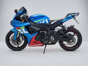SUZUKI GSX-R750 749 CC