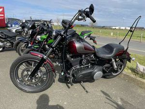 HARLEY-DAVIDSON DYNA STREET BOB