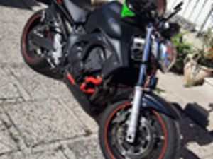 YAMAHA FZ6