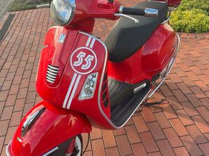 VESPA 125 GTS SUPER