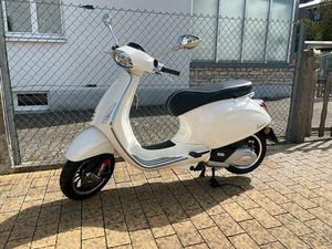 VESPA SPRINT 125 NEUFAHRZEUG / ABS / B196