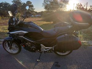 VENDO HONDA NC 750X 2018 AMORA