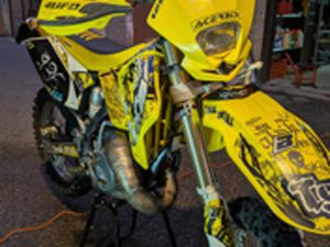 SUZUKI RM 125 2 TEMPI ENDURO