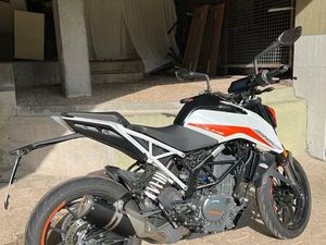 KTM 390 DUKE