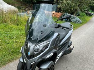 PIAGGIO MP3 EXCLUSIVE 530 - FAHRBAR MIT AUTOFÜHRERSCHEIN!