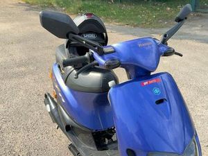 PIAGGIO ZIP FAST RIDER WER IN BIS MITTWOCH HOLT 950€