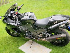 KAWASAKI ZZR 1400