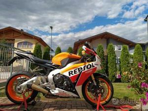 HONDA CBR 1000 - 2015