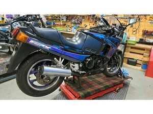 KAWASAKI GPX 600 R VERKLEIDUNG TOP ZUSTAND