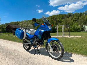 SUZUKI DR 650 RSE KOFFER GIVI 32 JAHRE