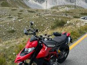 DUCATI HYPERMOTARD 950