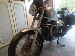 MOTO GUZZI NEVADA