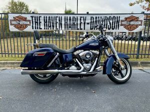2013 HARLEY-DAVIDSON® SWITCHBACK™ BIG BLUE PEARL