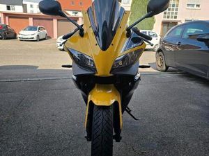 YAMAHA YZF-R 125