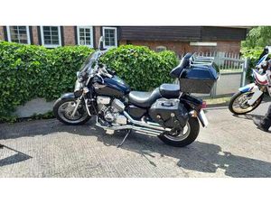 HONDA VF 750 C MAGNA