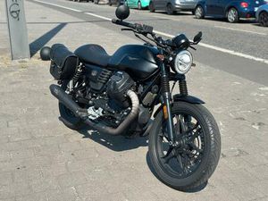MOTO GUZZI V7 III STONE NIGHTPACK MIT NEUER HU