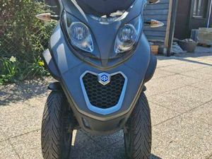 PIAGGIO MP3 MIT FÃ¼HRERSCHEIN B ZU FAHREN