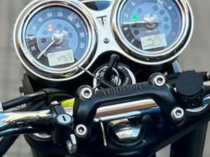 TRIUMPH BONNEVILLE T100 CHROME EDITION