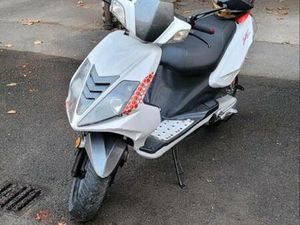 EXPLORER RACE GT 50 + HELM (XL)