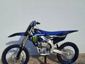 YAMAHA YZF 250 2025 MONSTER EDITION