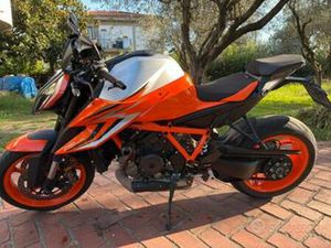 KTM 1290 SUPERDUKE R EVO
