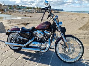 HARLEY DAVIDSON SPORTSTER SEVENTY TWO