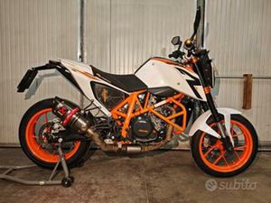 KTM 690 R DUKE - GUIDABILE CON PATENTE A2